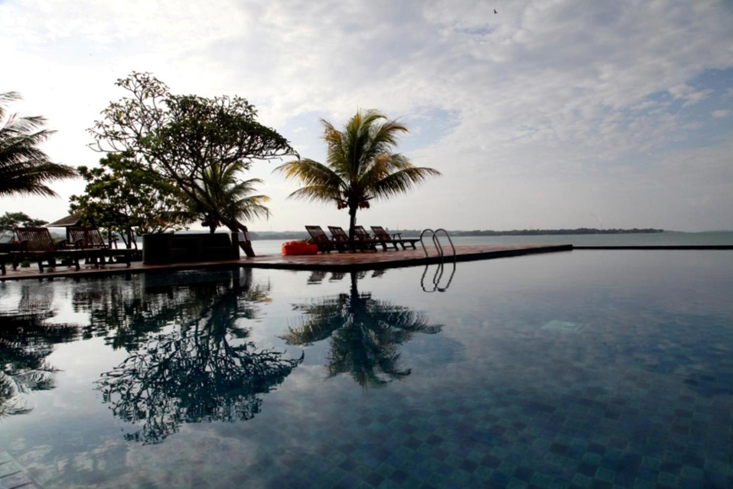 Archipelago Carita Sukarame Exterior photo