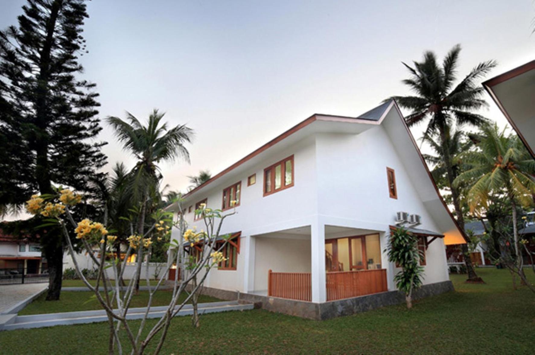 Archipelago Carita Sukarame Exterior photo